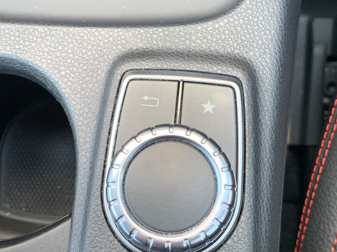 2015 Mercedes Benz CLA250